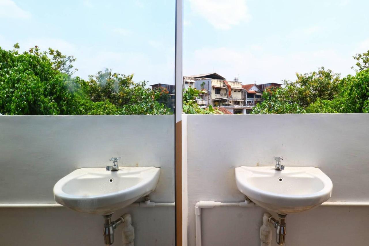 Pondok Backpacker City Square Malang Exterior foto